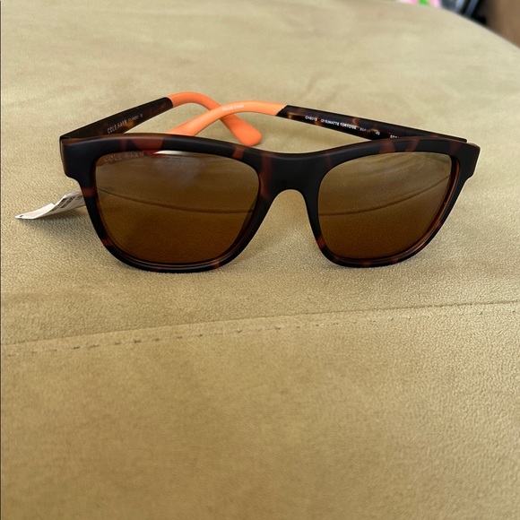 Cole Haan Tortoise Shell Reflective Sunglasses with Case - Picture 1 of 4